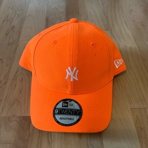 ⭐️ New Era- NY Ball Cap, orange ⭐️